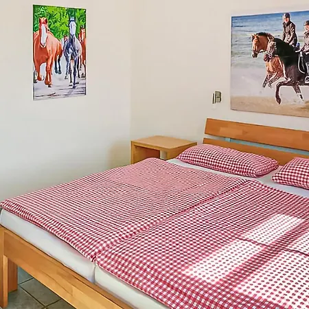 Apartment Hirschburg 4 *